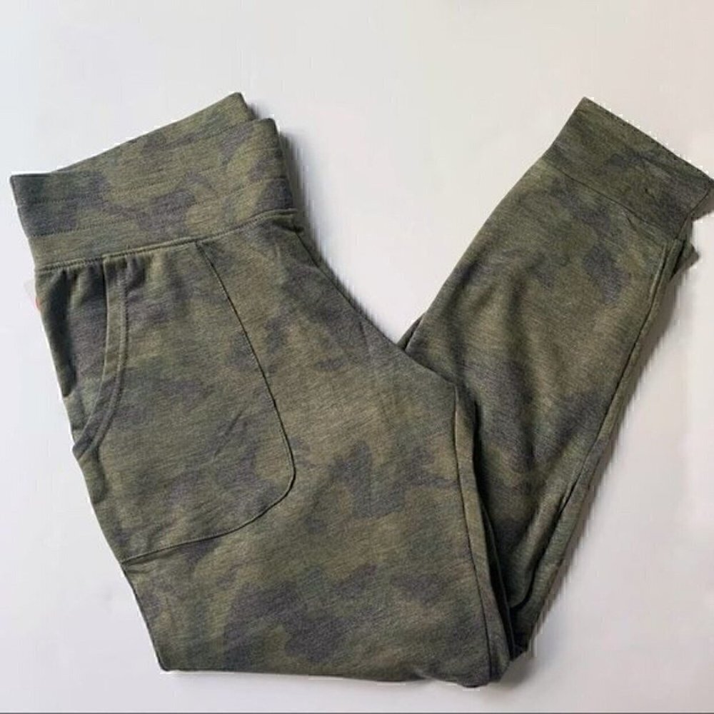 NWT Marika Women's Olive Grove Abstract Cory Joggers - Medium - Picture 3 of 9